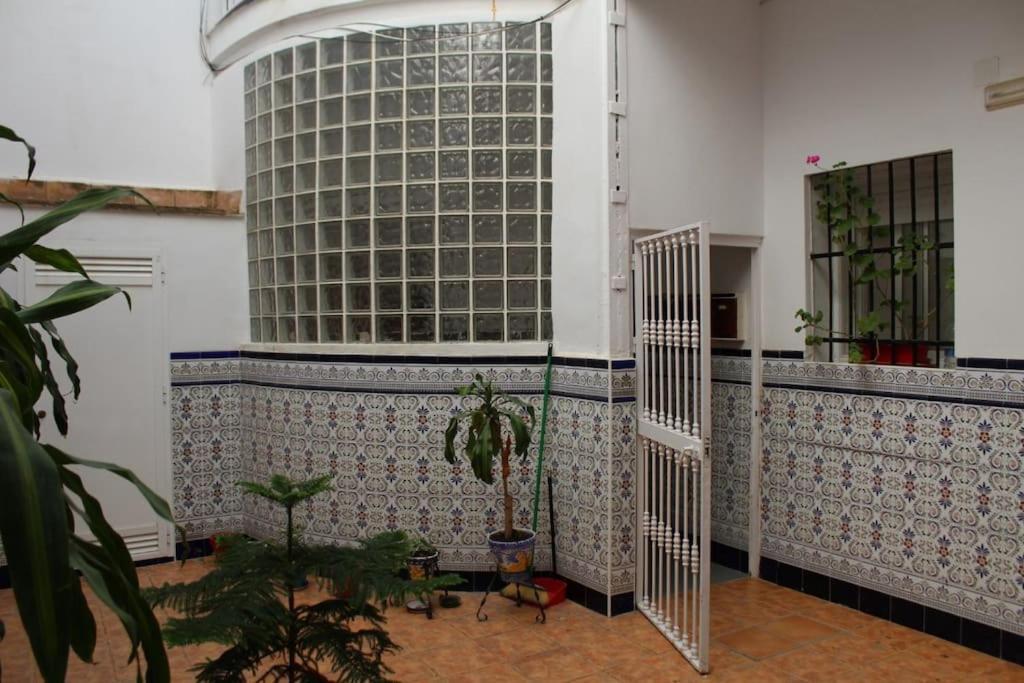 Cdz - Casa De Los Viajeros Pasquin Кадис Экстерьер фото